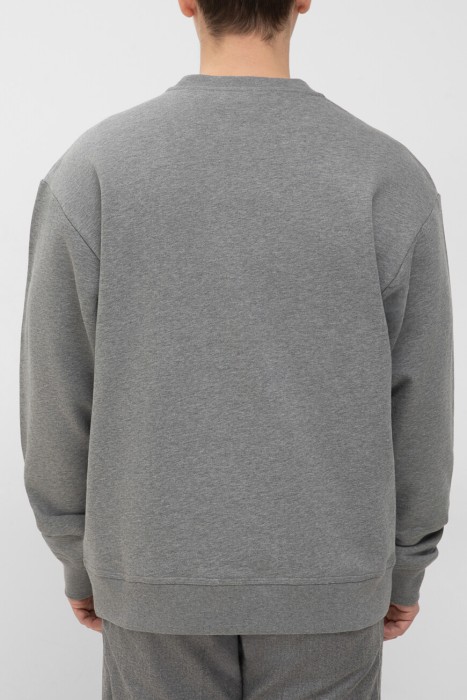 свитшот  по цене 53775 руб вид справа