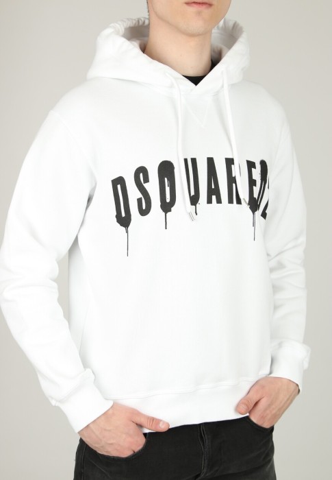 Товар белого цвета с внутренней стороны