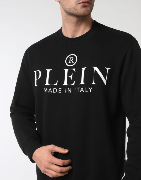 толстовка  из америки вид сбоку