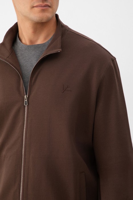 толстовка  из италии вид сбоку