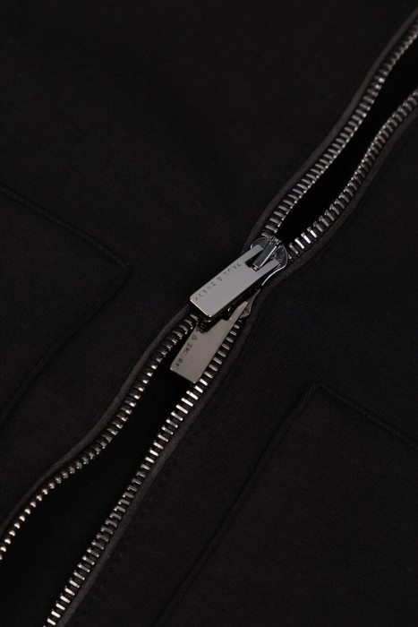 толстовка  активного стиля с лицевой стороны