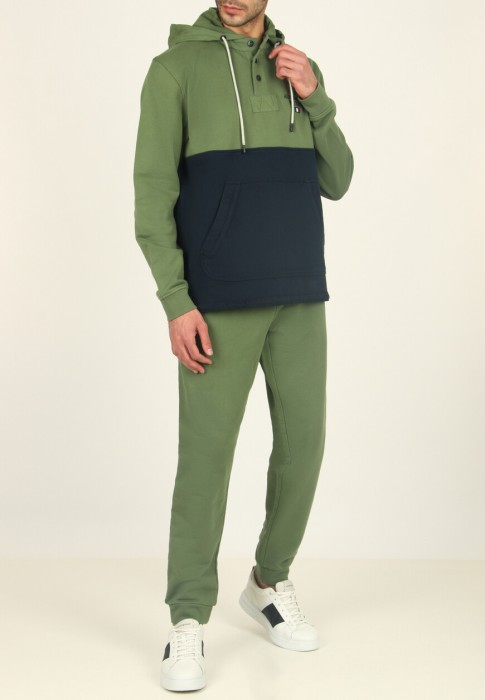 толстовка  по цене 19530 руб вид справа