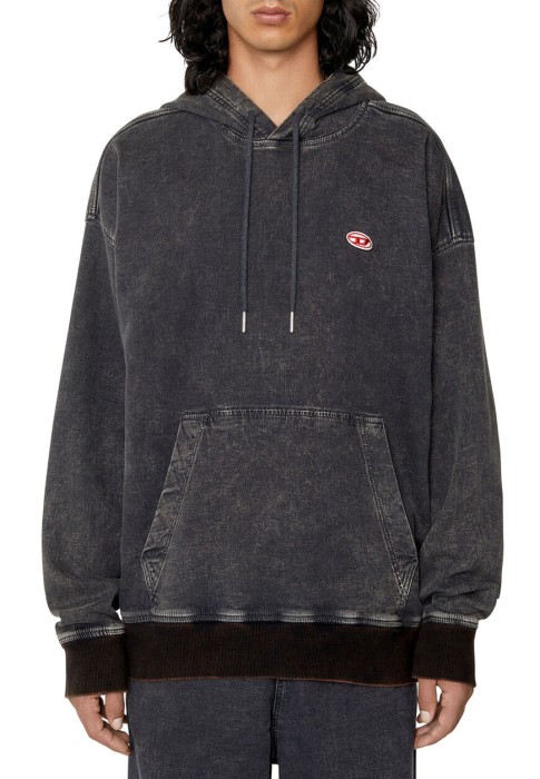 Товар черного цвета с внутренней стороны