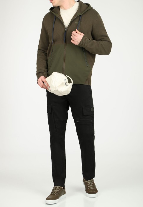 толстовка  из италии вид сбоку