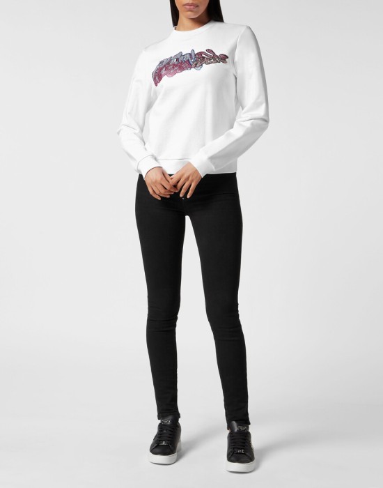 Товар белого цвета с внутренней стороны