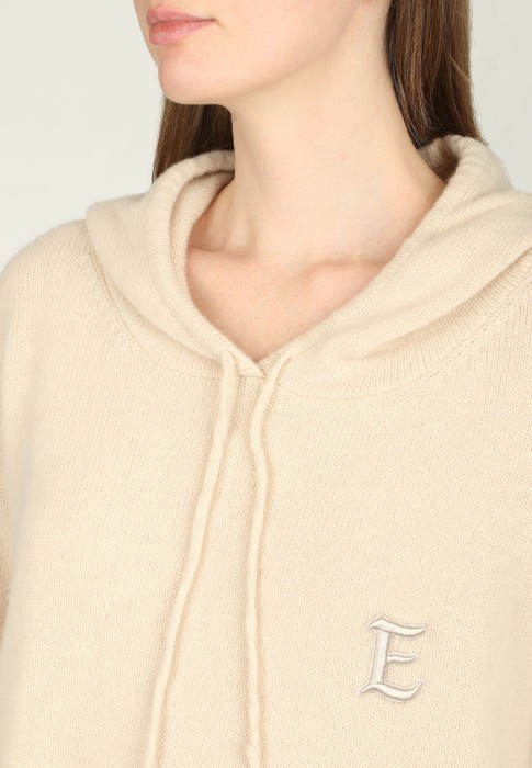 толстовка  из проверенных материалов спереди