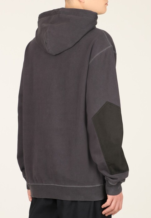 толстовка  из германии вид сбоку