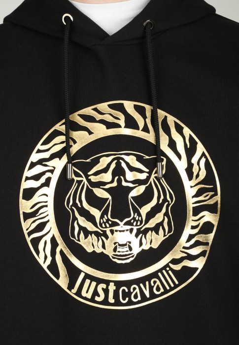 Товар черного цвета с внутренней стороны