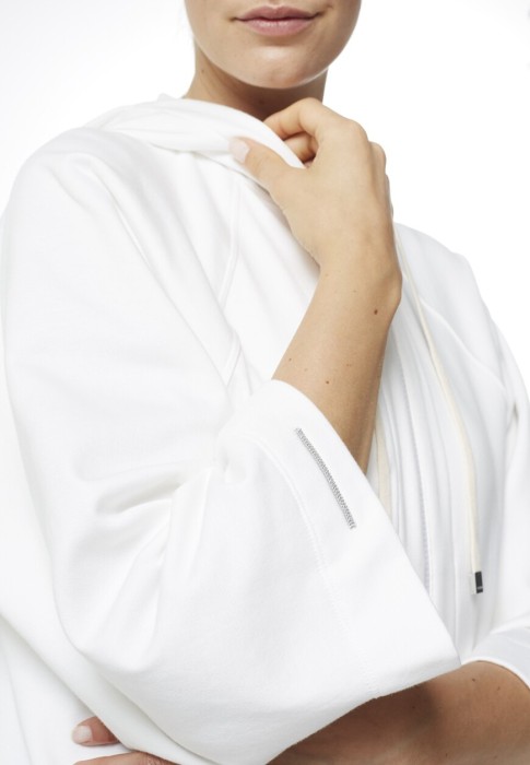 толстовка  из италии вид сбоку