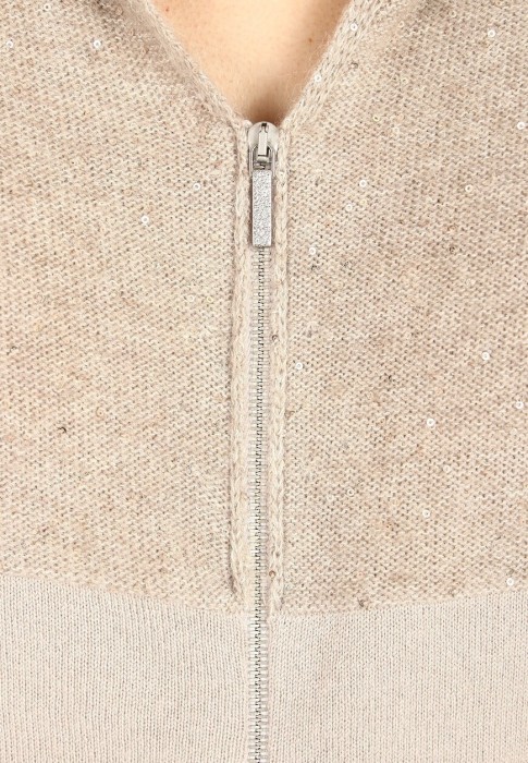 толстовка  из проверенных материалов спереди