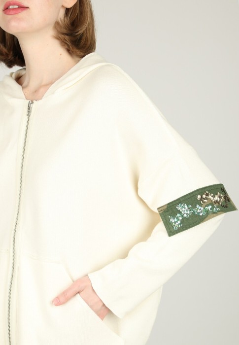 толстовка  из проверенных материалов спереди