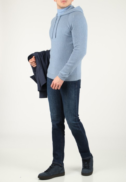 толстовка  по цене 34930 руб вид справа