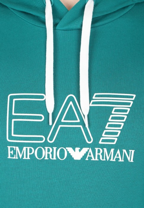 Товар зеленого цвета с внутренней стороны