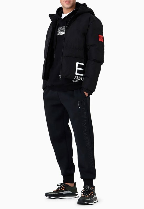 толстовка  из италии вид сбоку