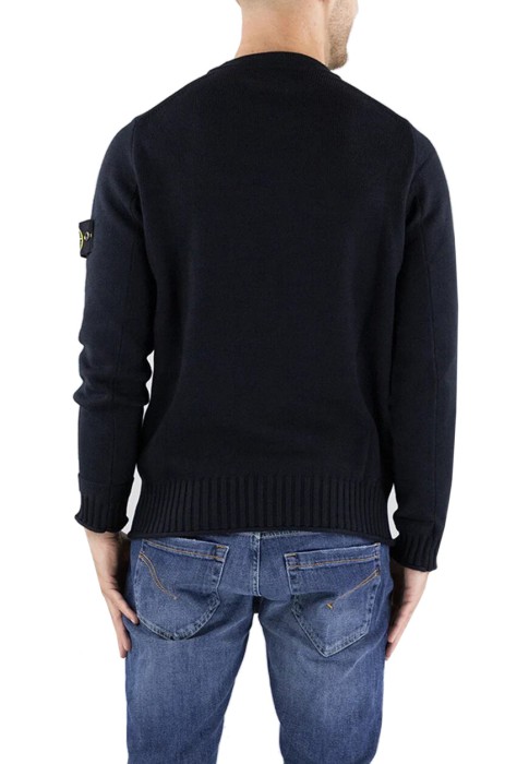 толстовка  от бренда stone island вид слева