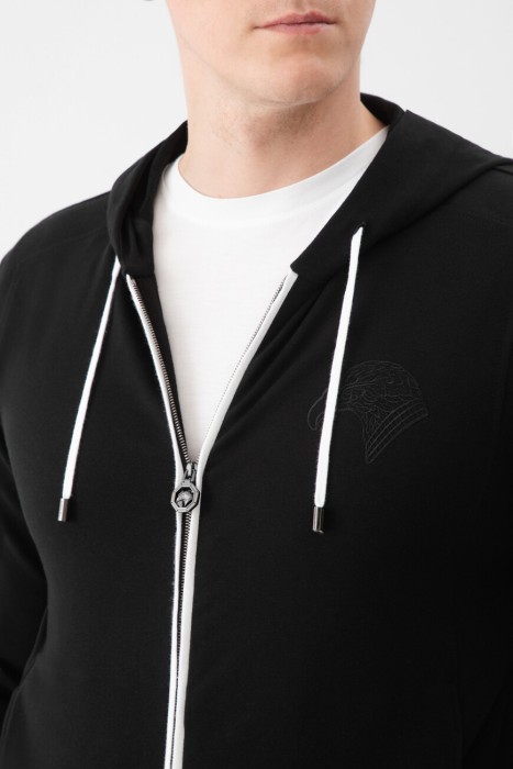 толстовка  из англии вид сбоку