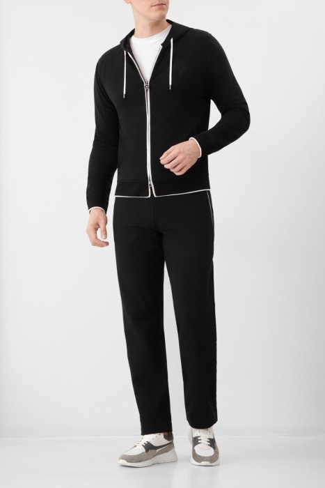 толстовка  из хлопка спереди