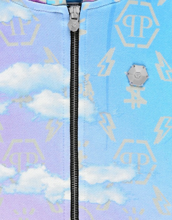 толстовка  из америки вид сбоку