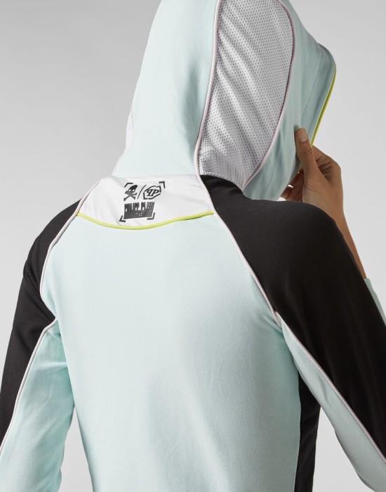 Продукция для женщин фото