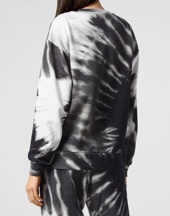 толстовка  из америки вид сбоку