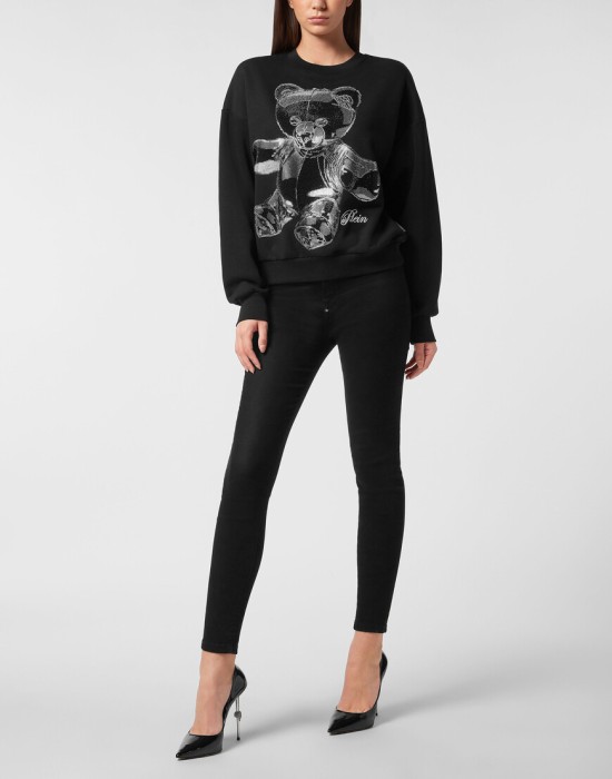 Товар черного цвета с внутренней стороны