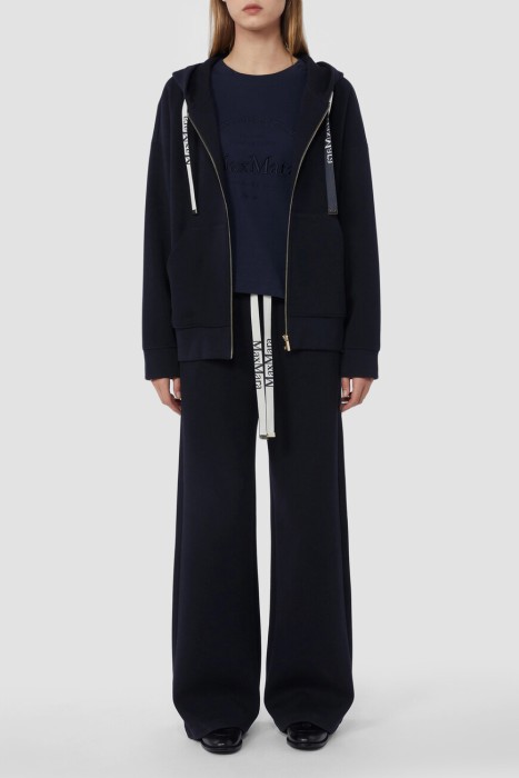 толстовка  из италии вид сбоку