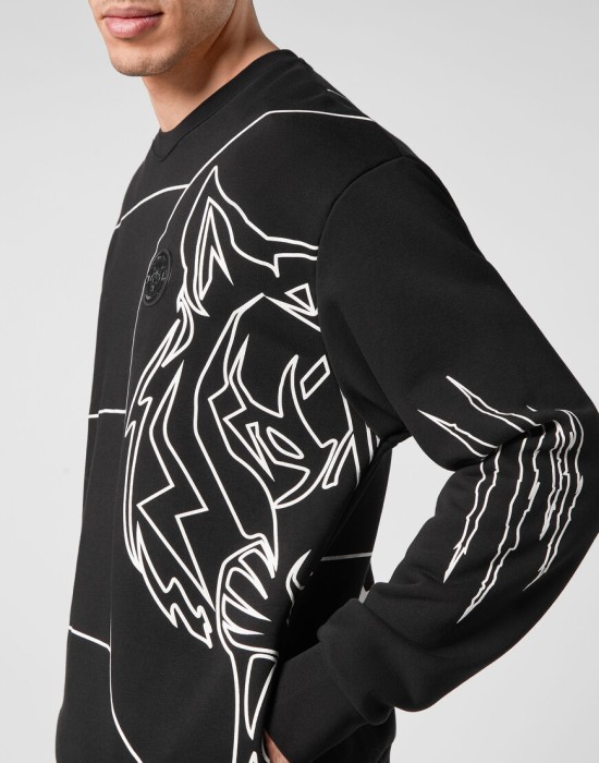 толстовка  из италии вид сбоку