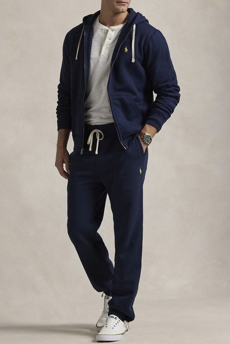 Товар синего цвета с внутренней стороны