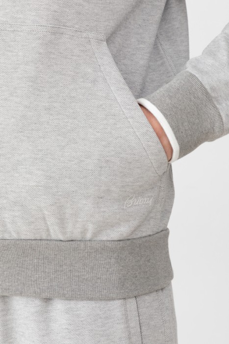 Товар серого цвета с внутренней стороны