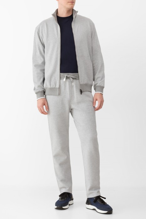 толстовка  из хлопка спереди