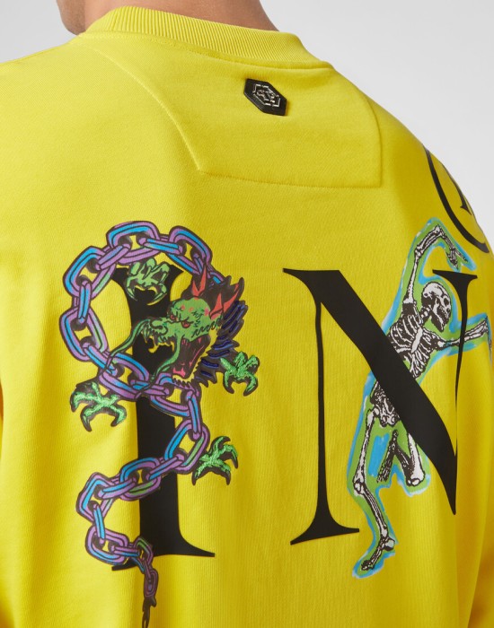 толстовка  из америки вид сбоку