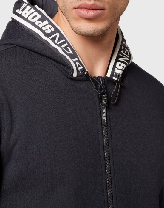 толстовка  из проверенных материалов спереди