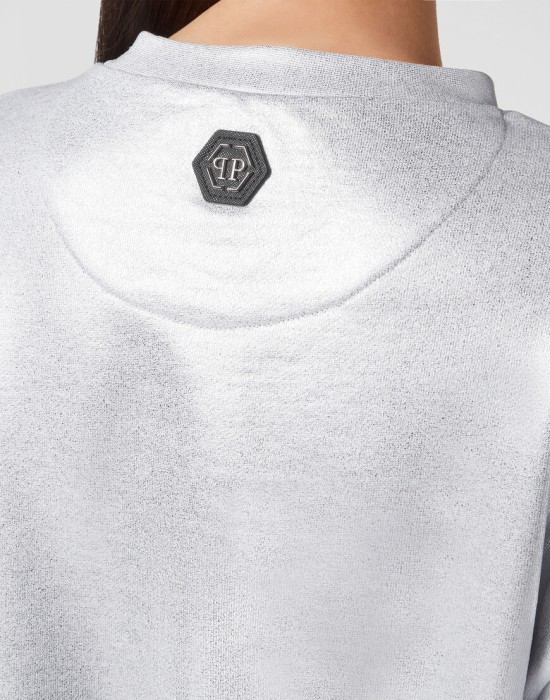 Товар серебряного цвета с внутренней стороны