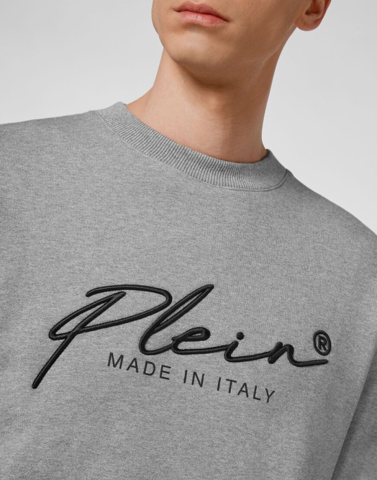 толстовка  из америки вид сбоку