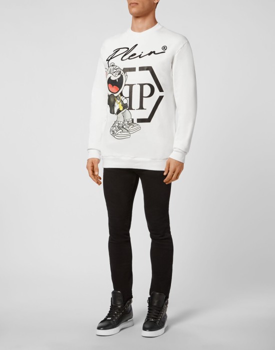 Товар белого цвета с внутренней стороны