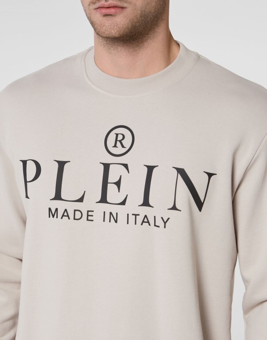 толстовка  из америки вид сбоку