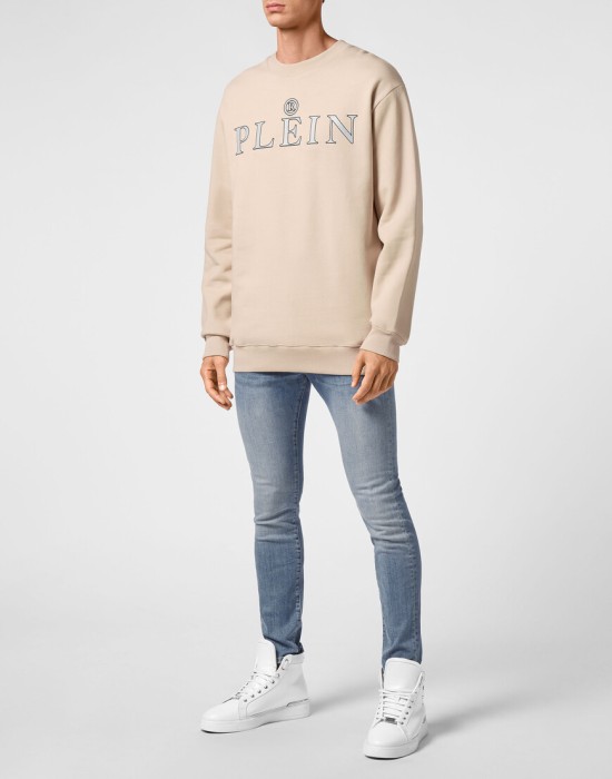 Товар бежевого цвета с внутренней стороны