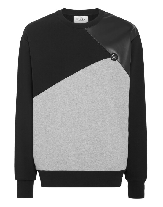 толстовка  по цене 40698 руб вид справа