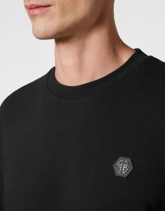 толстовка  из проверенных материалов спереди