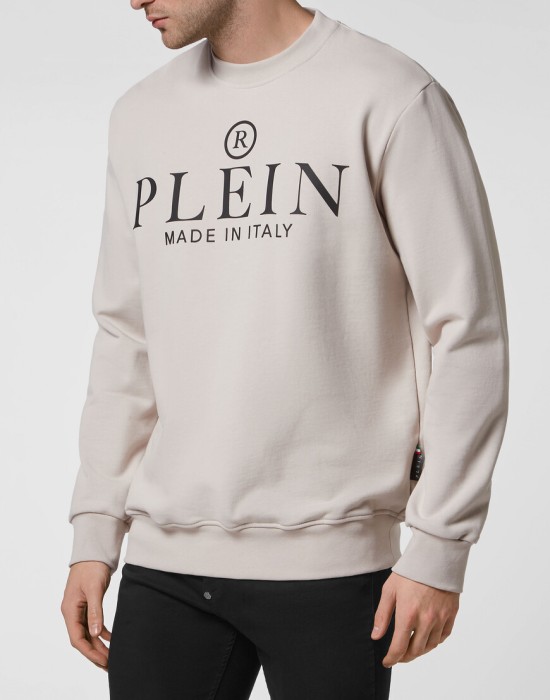 толстовка от бренда philipp plein вид слева