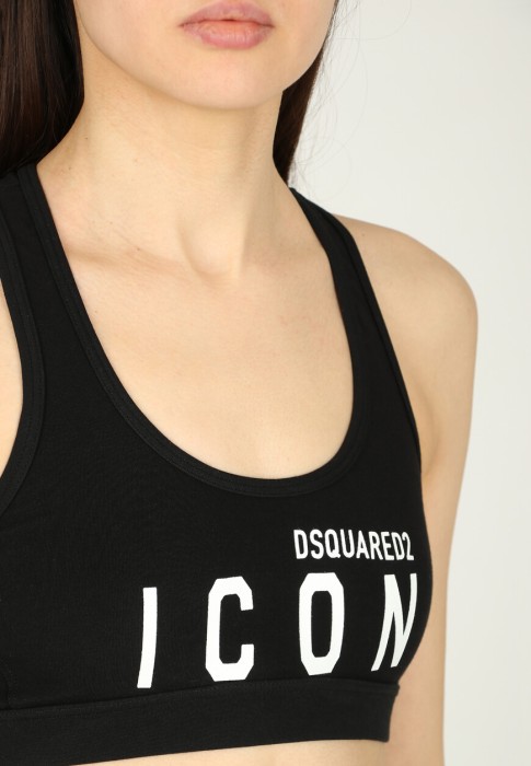 Товар черного цвета с внутренней стороны