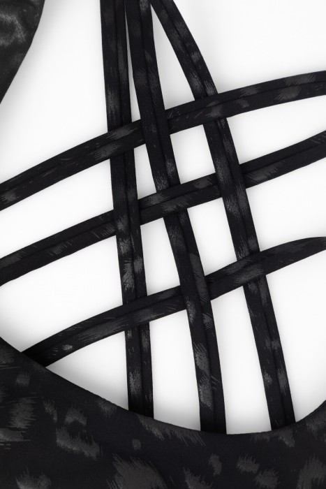 топ-бра  спортивного стиля с лицевой стороны