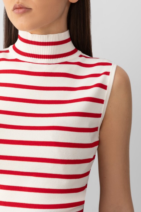 топ  модель calico из италии вид сбоку