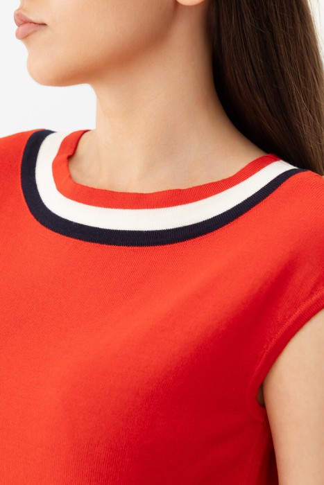 топ  модель musetti из италии вид сбоку