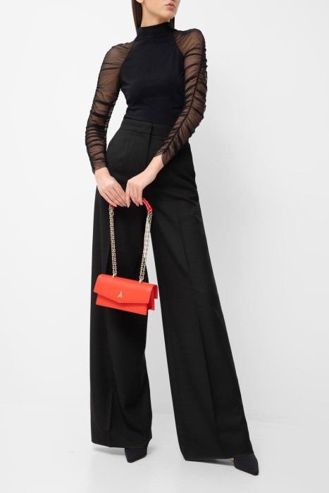 топ  из полиамида спереди