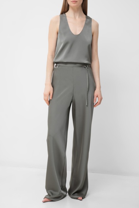 топ  из полиэстера спереди