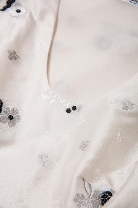 топ  из франции вид сбоку