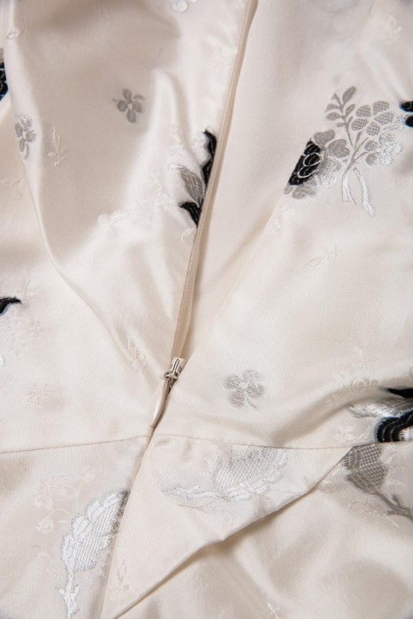 топ  из полиэстера спереди