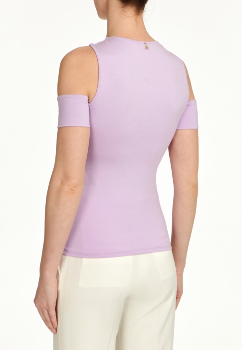 Товар фиолетового цвета с внутренней стороны