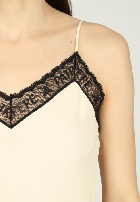 Продукция для женщин фото